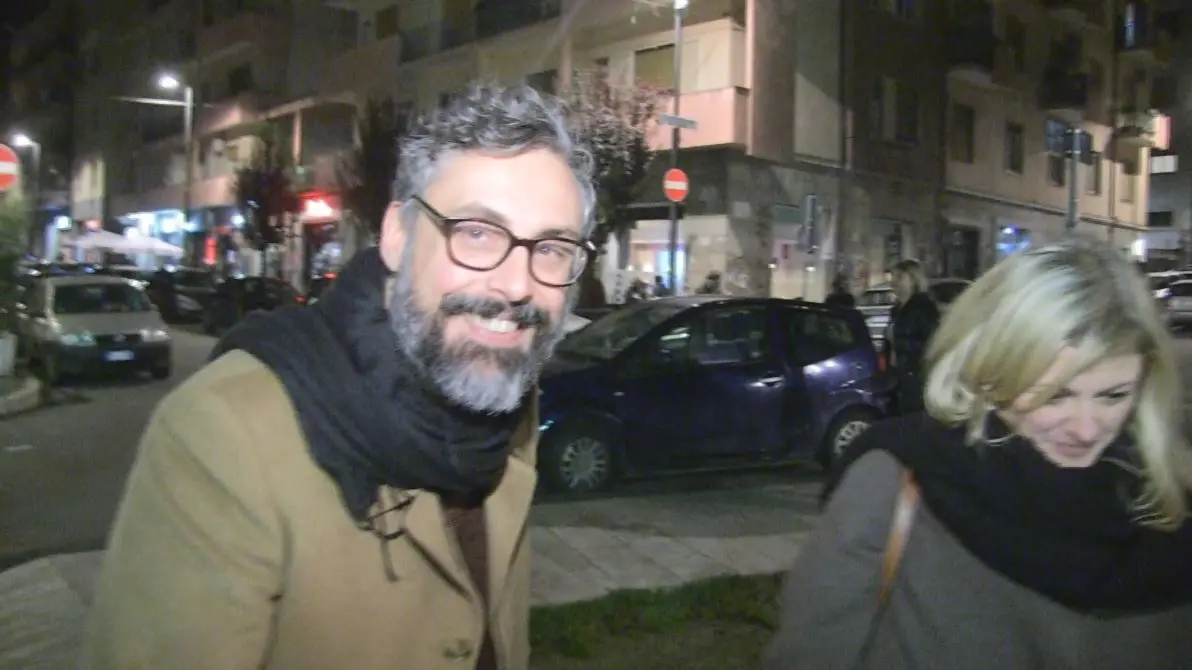 Le Sardine invadono Cosenza, presente anche Dario Brunori