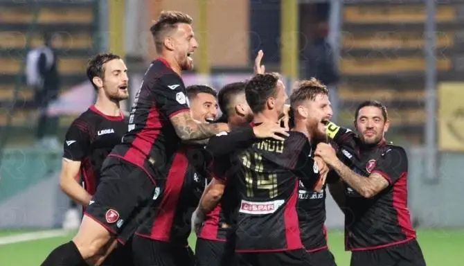 Lega Pro, la Reggina dà spettacolo e asfalta il Teramo