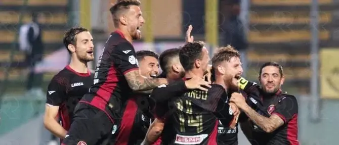 Lega Pro, la Reggina dà spettacolo e asfalta il Teramo