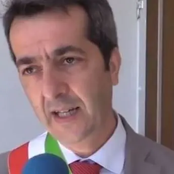 Nove consiglieri si dimettono, finisce l'era Scionti a Taurianova