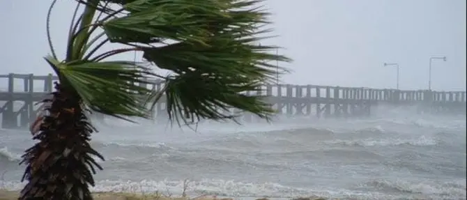 Venti e piogge in arrivo sulla Calabria: è allerta arancione