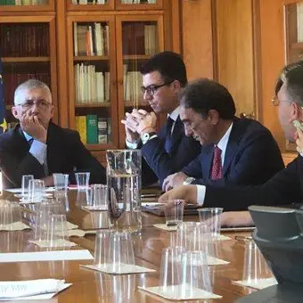 Sanità, sindaci calabresi dal ministro: «Piano speciale per le assunzioni»