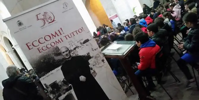 Tropea, i piccoli alunni della città “Sui passi di don Francesco Mottola”
