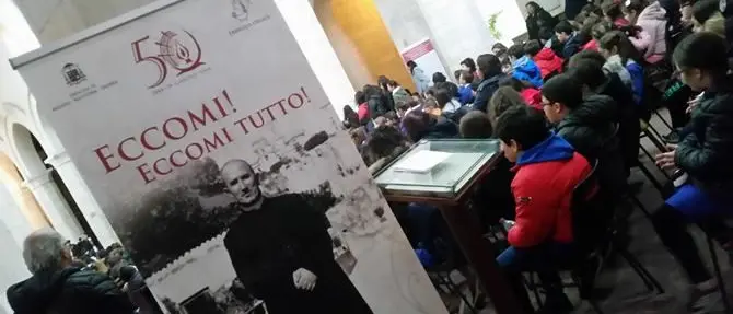 Tropea, i piccoli alunni della città “Sui passi di don Francesco Mottola”