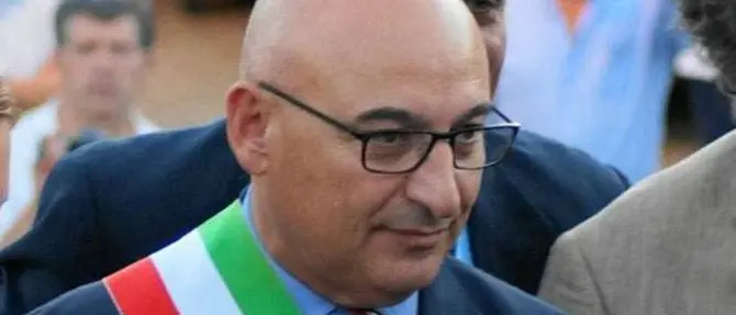 Regionali, il sindaco Mundo: «Al bando le ambizioni personali, il Pd punti sui giovani»