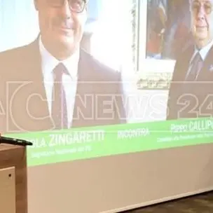Investitura ufficiale per Callipo tra le lacrime, Zingaretti: «In ballo il destino di una regione»