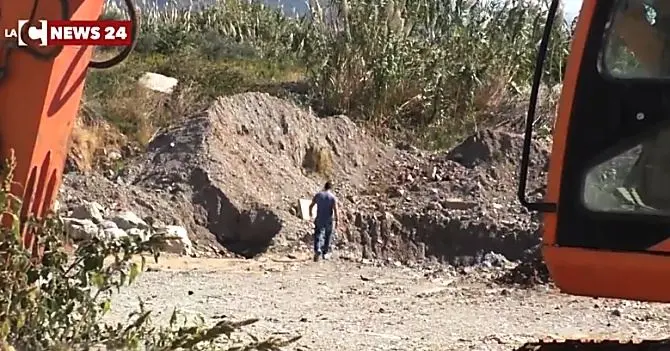 In Calabria la nuova terra dei fuochi? A Gizzeria torna la paura: «Vogliamo la verità»