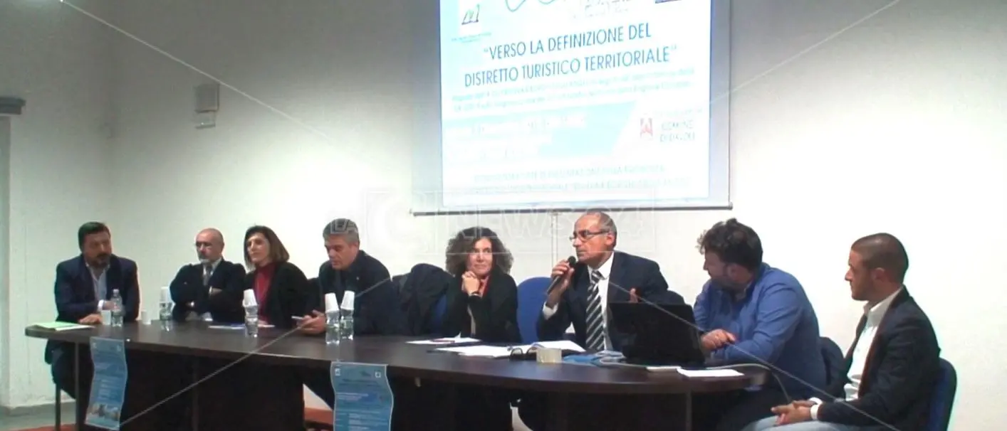 Turismo, verso la definizione del distretto Riviera e Borghi degli Angeli