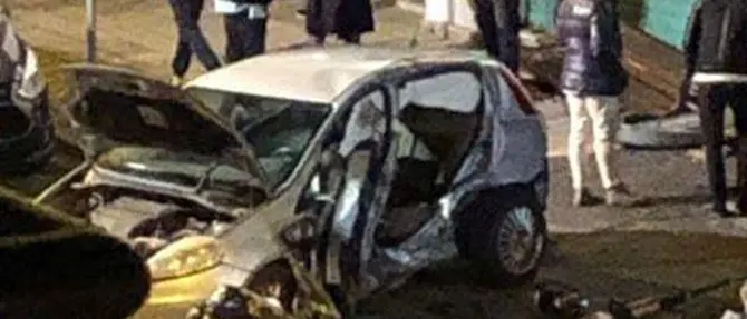 Terribile incidente nel centro di Cosenza, due persone ferite