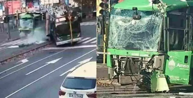 Incidente tra bus e camion rifiuti, morta la donna sbalzata fuori nello schianto