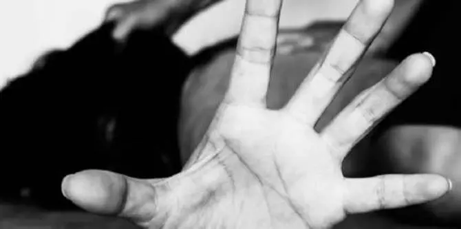 Reggio, picchia la moglie con un mattarello: arrestato 73enne