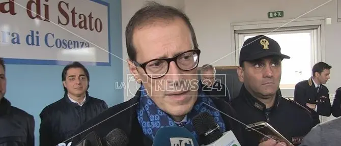 Il Comune di Castrovillari si schiera con Facciolla: «Sia rimandato qui»