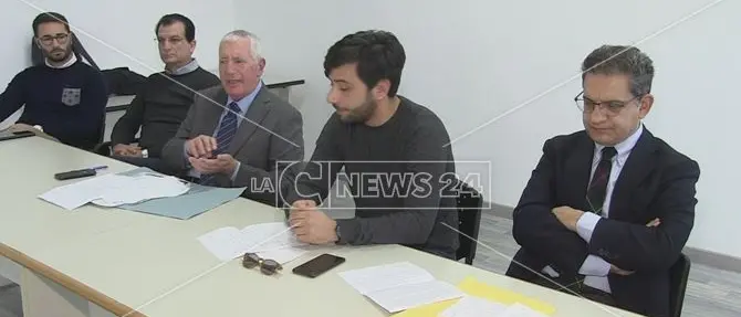 Rende, rischio Ecodistretto. La minoranza contraria: «Abbiamo già dato»