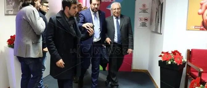 Matteo Salvini negli studi televisivi di LaC per lo Speciale Perfidia