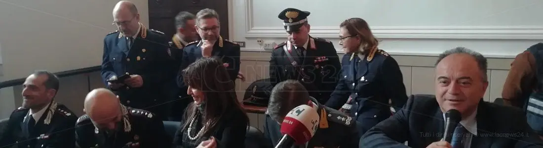 Sgominati i clan che dominavano Cosenza. Imprenditori coraggiosi, Gratteri: «Così si fa»