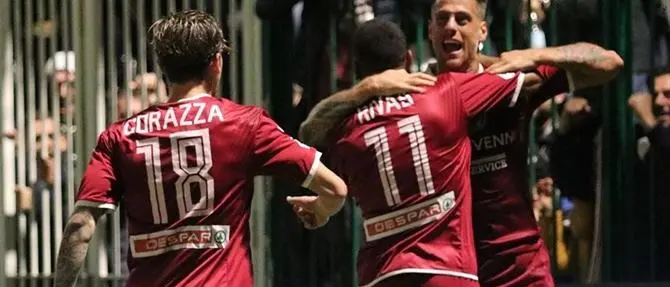 Reggina, vittoria in extremis. Decide Reginaldo nel recupero