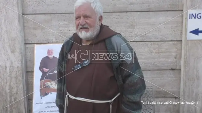 Appello di Padre Fedele Bisceglia al Vaticano: «Fatemi celebrare messa a Cosenza»