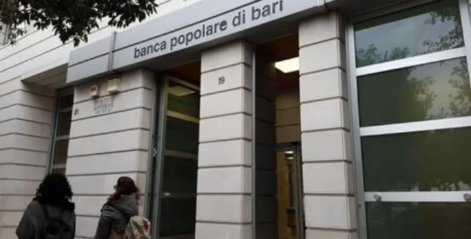 Ok al salvataggio della Banca popolare di Bari: stanziati 900 milioni di euro