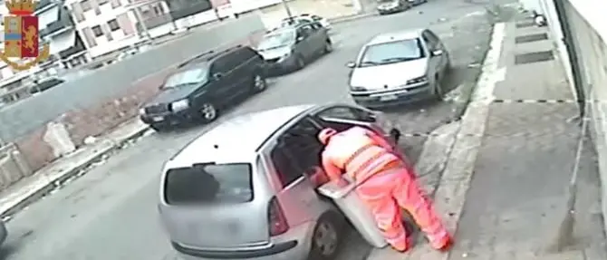 Arresti a Reggio, travestiti da poliziotti e netturbini volevano assaltare il portavalori