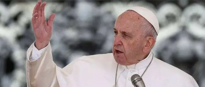 Preti pedofili, decisione storica del Papa: abolito il segreto pontificio