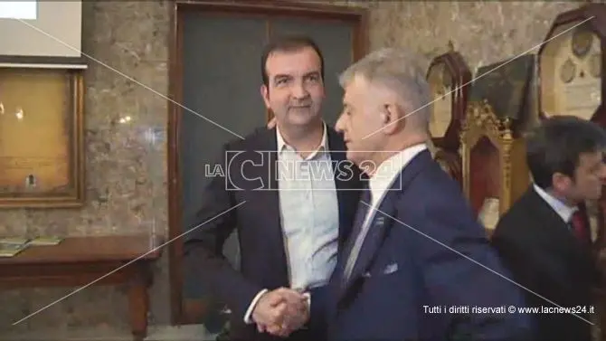 Associazione a delinquere transnazionale, slitta ancora l'udienza di Mario Occhiuto