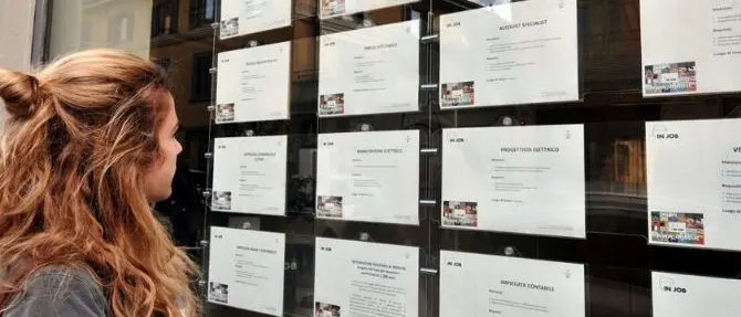 Istat: «In Italia quasi 2 milioni di giovani in situazione di disagio»