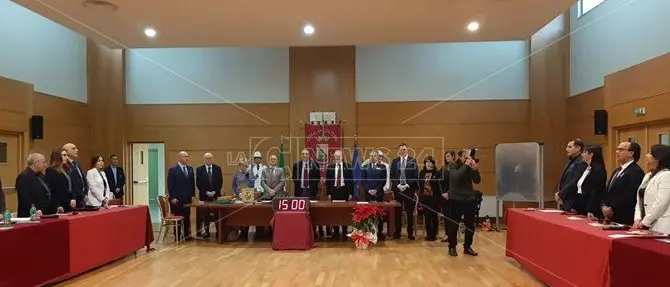 Mascaro bis a Lamezia, al via il primo consiglio comunale del rieletto sindaco