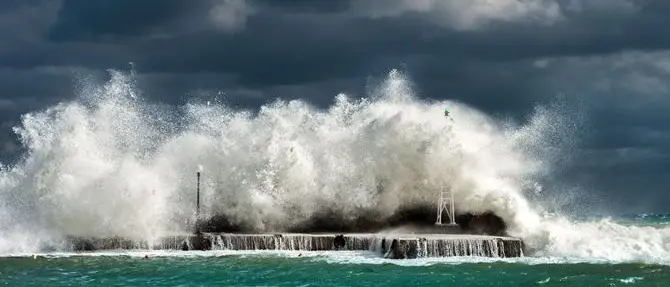 Meteo Calabria, torna l’allerta arancione: maltempo su parte della regione