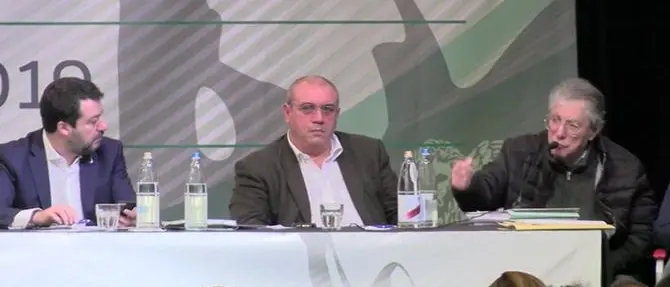 Bossi: «Giusto aiutare il Sud sennò arrivano tutti qui come l’Africa»