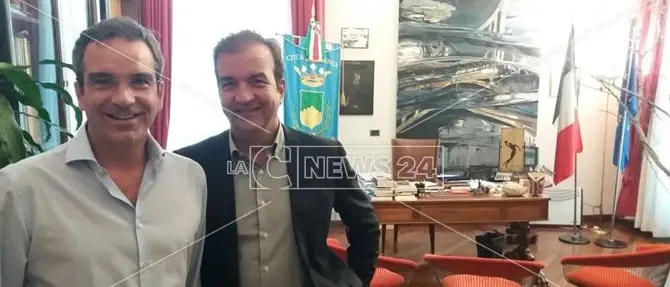 Occhiuto si ritira, il fratello Roberto: «Una ferita profonda»