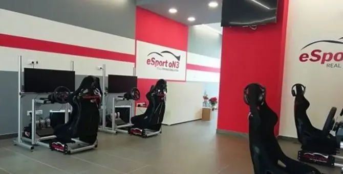 A Cosenza arriva il simracing, il primo centro di guida virtuale sportiva