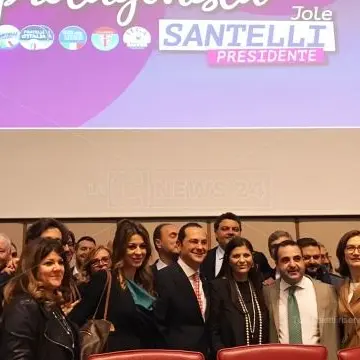 La Santelli apre la sua campagna a Reggio. Gelmini: «È la voce del Sud»