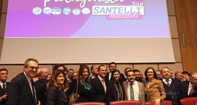 La Santelli apre la sua campagna a Reggio. Gelmini: «È la voce del Sud»