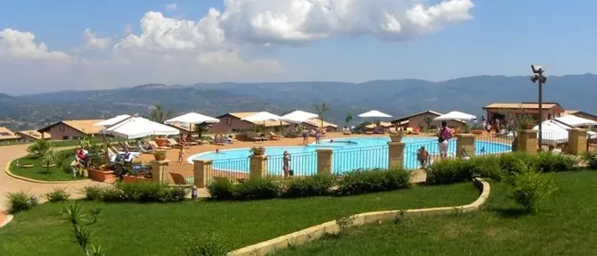 Busta con minacce nel resort di Callipo: denunciato un dipendente