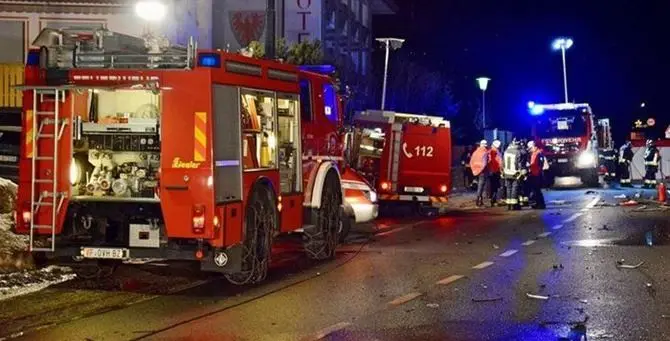 Auto travolge un gruppo di persone, è strage: sei morti in Alto Adige