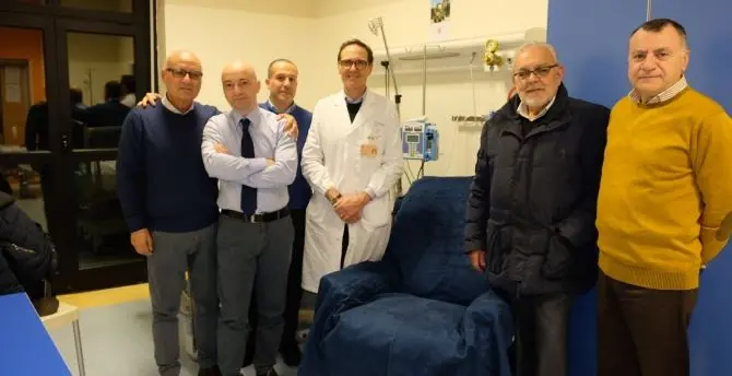 Catanzaro, donate dieci poltrone al reparto di Pediatria dell'ospedale Pugliese