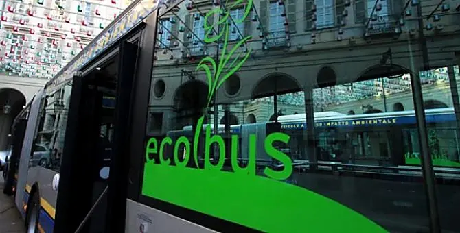 Bus ecologici in arrivo in Calabria, investimento da 80 milioni di euro