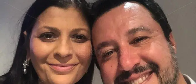 La visita di Salvini in Calabria immortalata in un selfie con la Santelli
