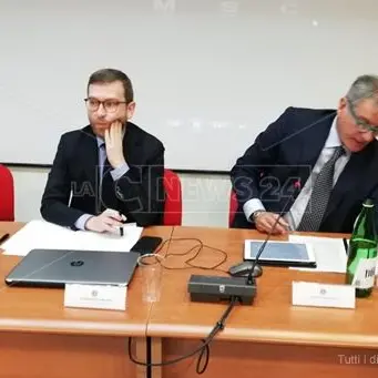 Il ministro Provenzano in Calabria: «Porto di Gioia e Sud in cima alle priorità del governo»