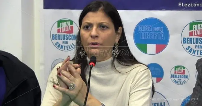 Elezioni, Santelli a cuore aperto: «La malattia mi ha resa una donna libera»