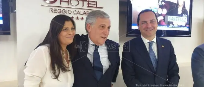 Tajani spinge Fi: «Vinciamo in Calabria con Jole e sfrattiamo il governo Conte»