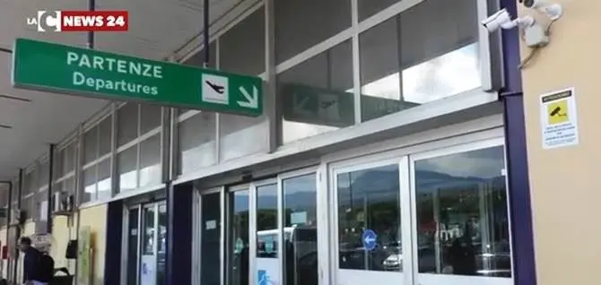 Sciopero all'aeroporto di Reggio, cancellato il 50 per cento dei voli