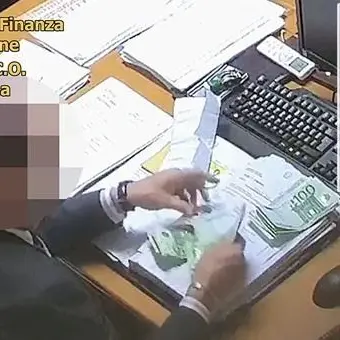 «Petrini massone deviato, pagai 70mila euro per uscire»: Mantella sul magistrato arrestato