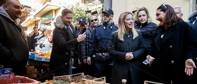 Regionali, Giorgia Meloni a Crotone: «La prima sfida? Le infrastrutture»