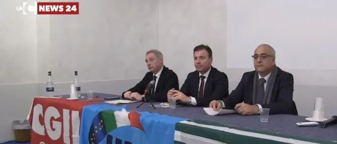 Cgil, Cisl e Uil ai candidati alla Regione: «Mancato il confronto con i sindacati»