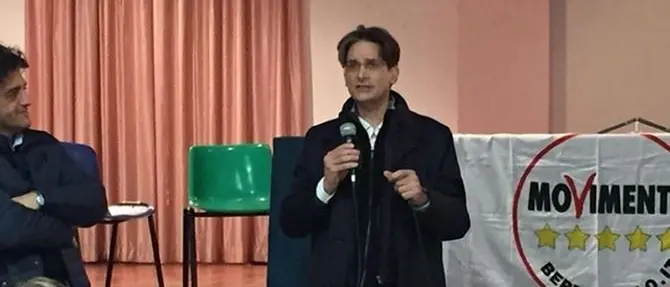 Elezioni regionali, il capolista con il padre nella P2 imbarazza il M5s