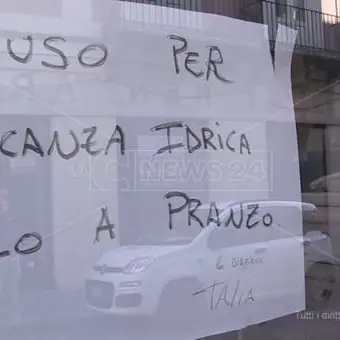 Crisi idrica a Vibo Valentia, pizzeria costretta a chiudere