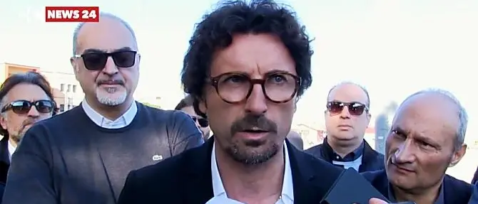 Toninelli a Vibo Marina: «Rabbrividisco al pensiero che si voti per Salvini o Fi»