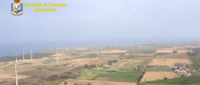 Parco eolico a Isola Capo Rizzuto, arriva la prescrizione dei reati