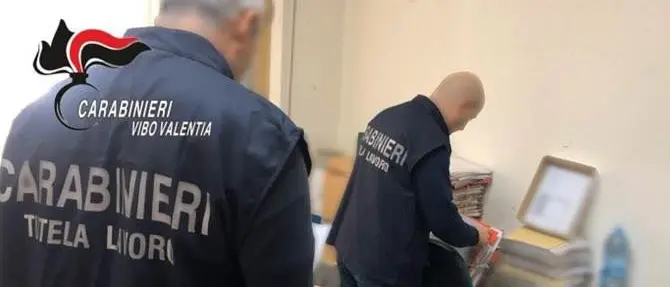 Multa per una pizzeria di Vibo: dipendenti in nero ma con il reddito di cittadinanza